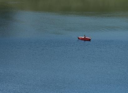 einsames Boot auf dem Körbersee (c) Johannes Fink