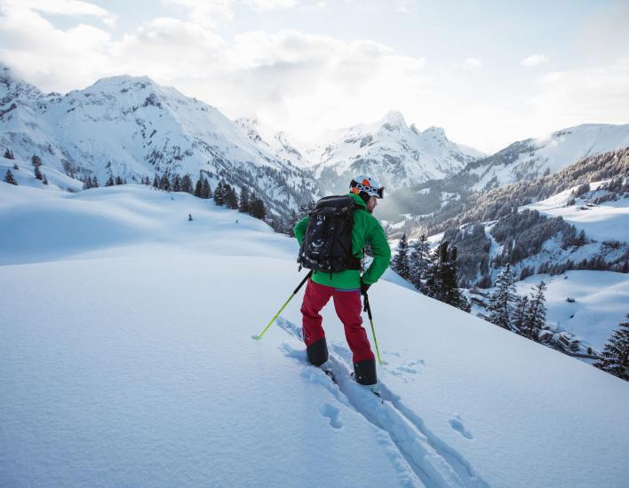 Skifahren rund um den Körbersee (c) Warth-Schröcken Tourismus Sebastian Stiphout