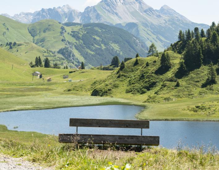 Bänkle am Kalbelesee (c) Johannes Fink